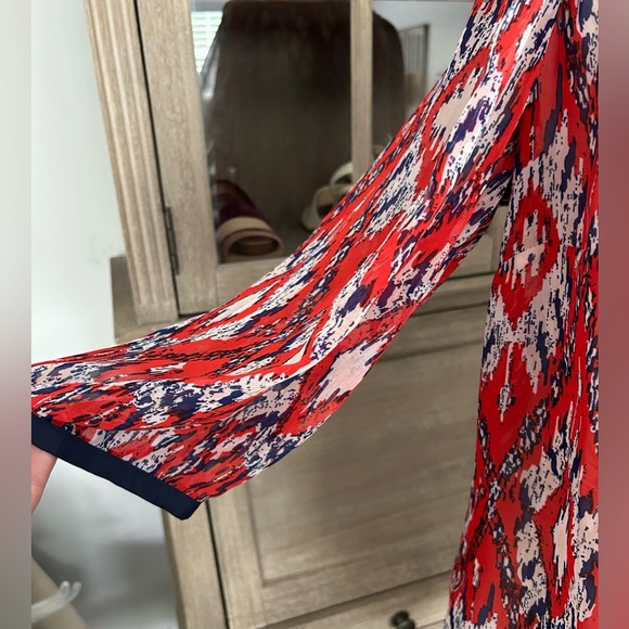 Daniel Rainn red Batik print button front top-2x - Picture 5 of 6